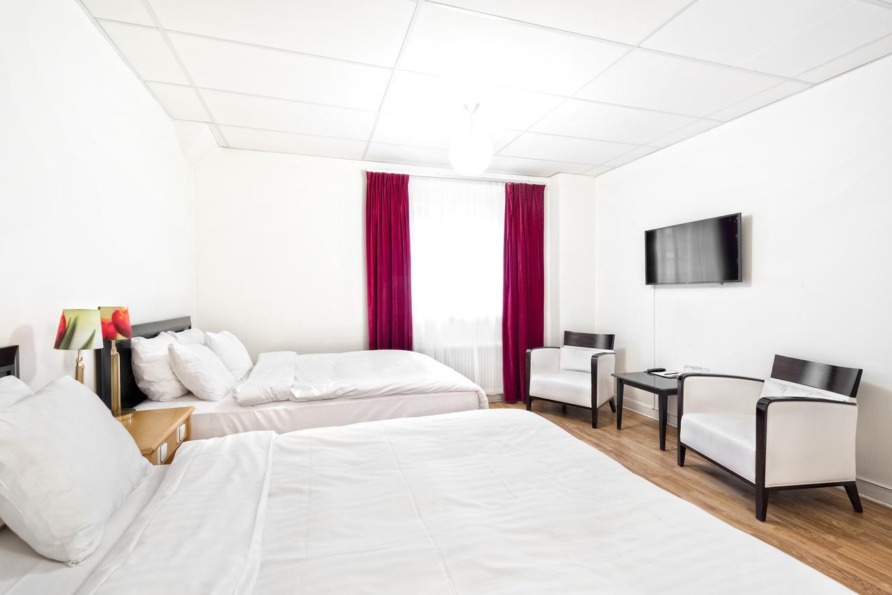 First Hotel Norrtull Stockholm Exterior photo
